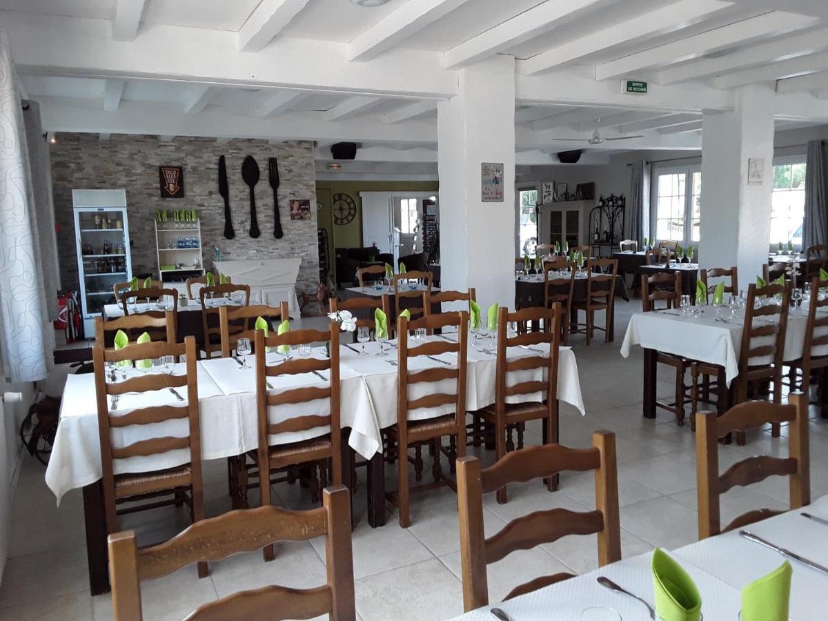 Le Mareuillais Hotel-Restaurant Bagian luar foto