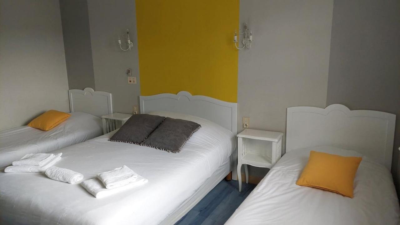 Le Mareuillais Hotel-Restaurant Bagian luar foto