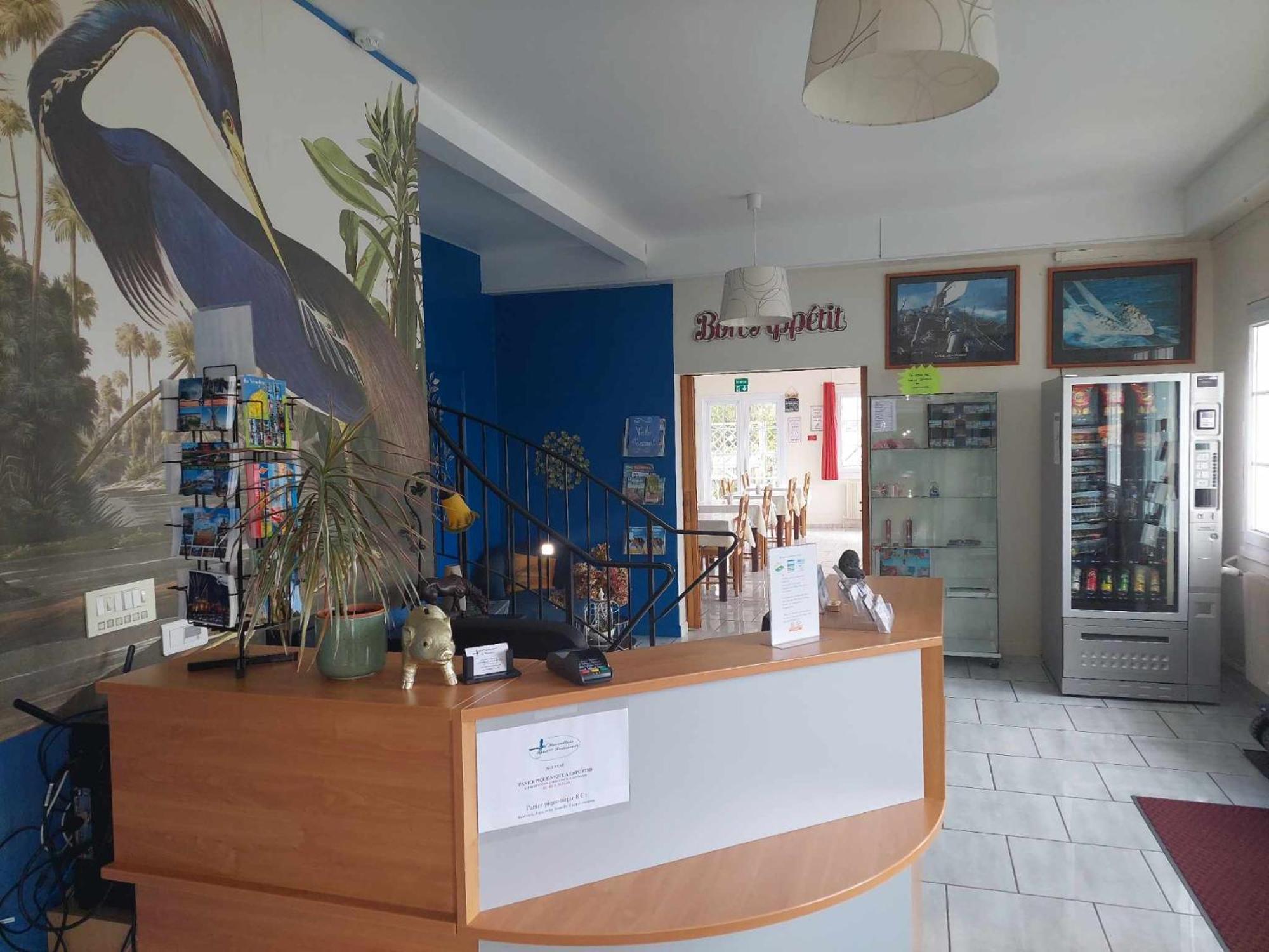 Le Mareuillais Hotel-Restaurant Bagian luar foto